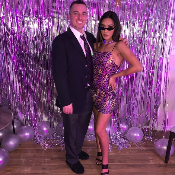 Lightly worn (once) Superdown by Revolve - Picture 4 of 4